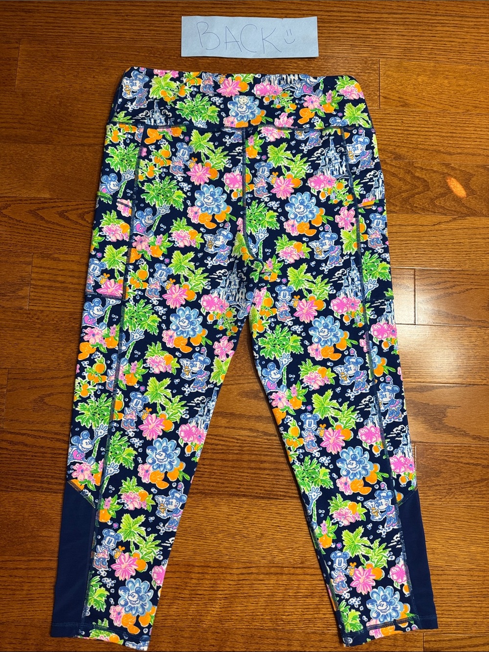 XL Lilly Pulitzer x Disney Luxletic Leggings - Picture 8 of 9